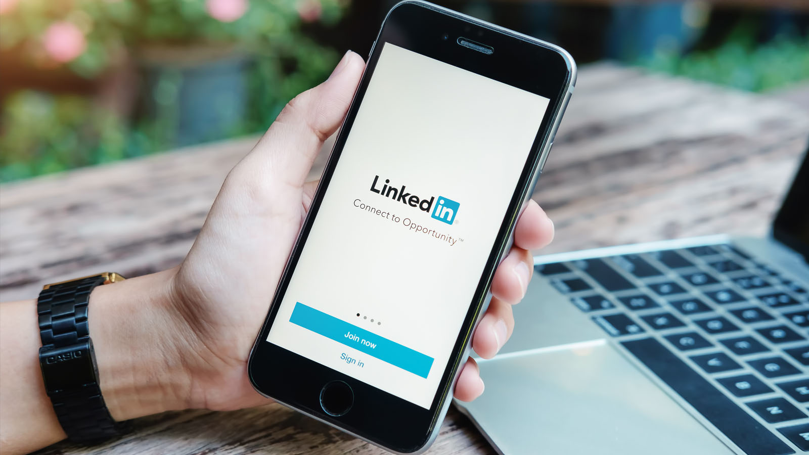 Are you using LinkedIn to its fullest to get a job?